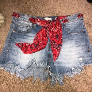 Jean Shorts with Bandana Ribbon